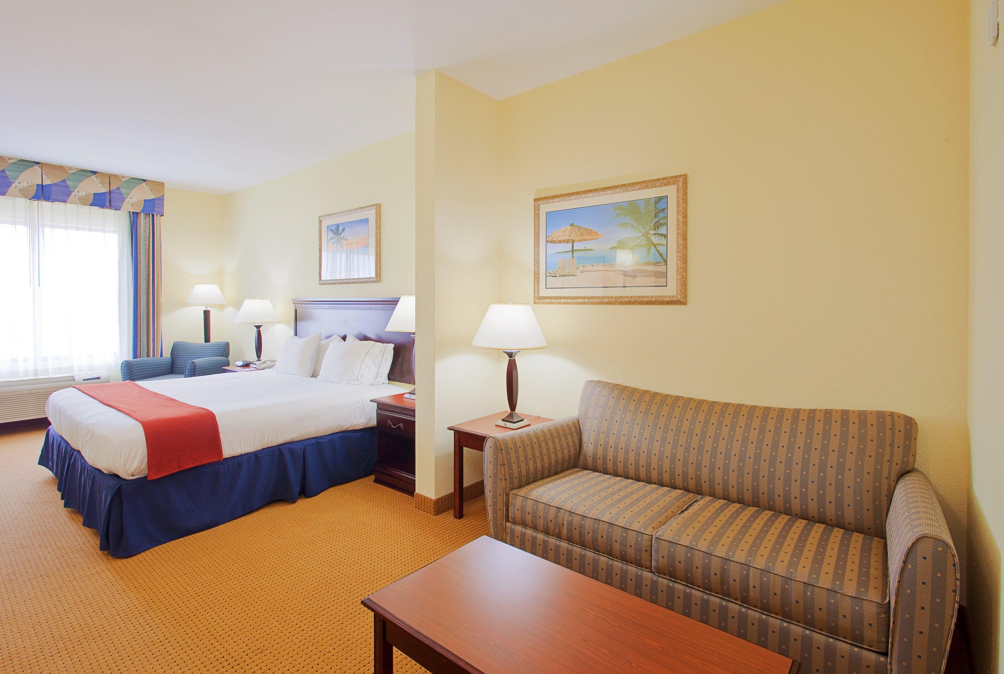 Holiday Inn Express Hotel & Suites Panama City-Tyndall Esterno foto